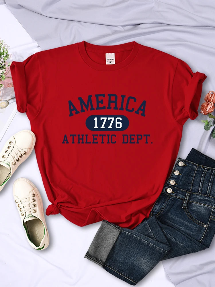 Camiseta feminina América 1776 Athletic Dept